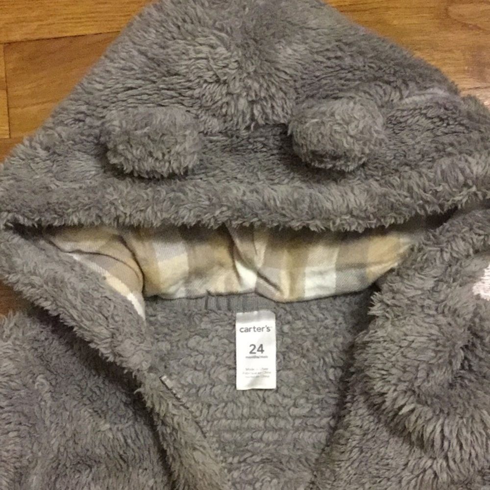Carters sweater - Picture 2 of 4